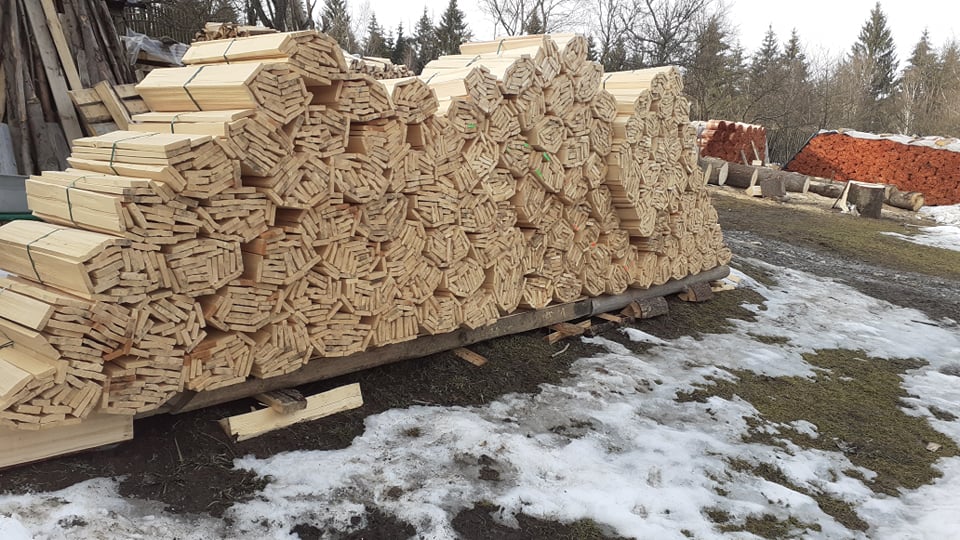 Dřevěný atypický šindel pro archeoskanzen Zážitkový park Zeměráj